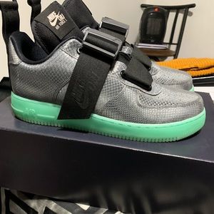 Nike Air Force Utility FINAL SALE !